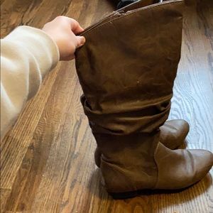 Brown boots